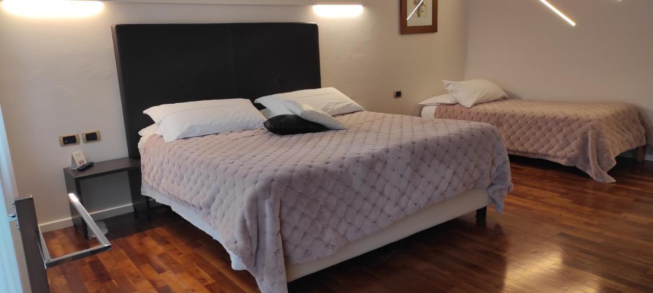 Hotel Lilla' تيرلاغو المظهر الخارجي الصورة